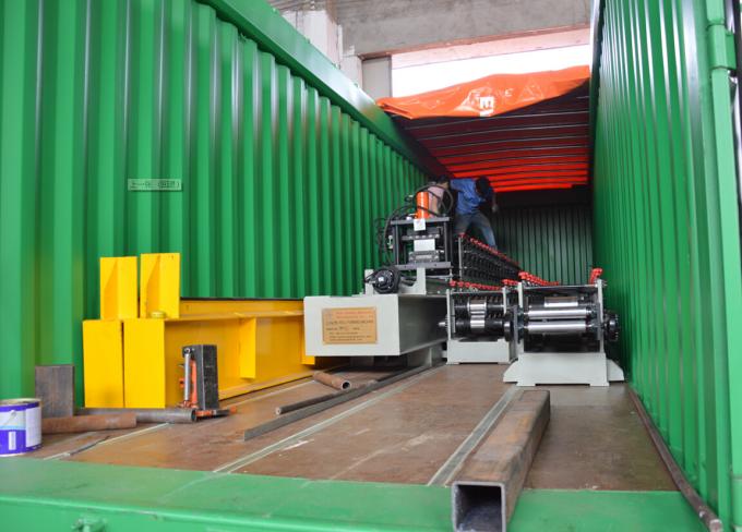 12 Rulo İstasyonları Metal Kepenk Kapı Rulo Şekillendirme Makinesi Kalınlığı 0.7mm-1.2mm